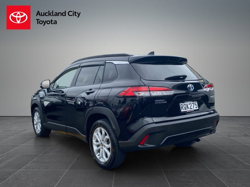 2022 Toyota Corolla Cross GXL 2.0P HEV ECVT FWD... image 5