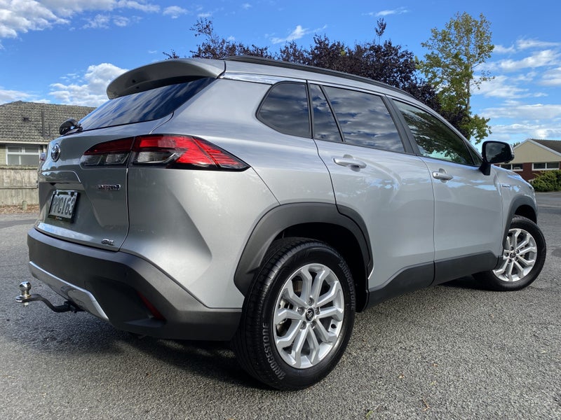 2022 Toyota Corolla Cross GXL 2.0P HEV FWD SUV image 5