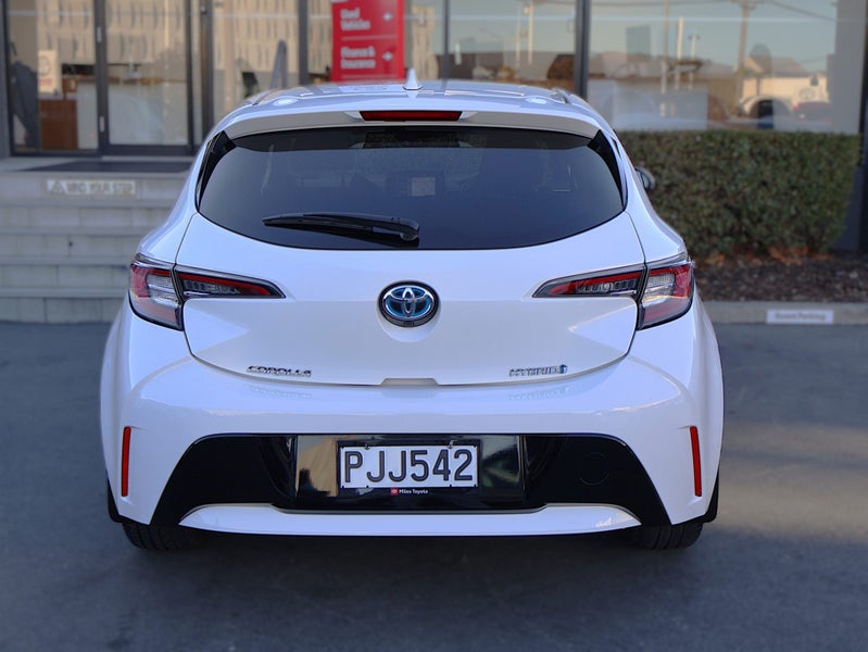 2022 Toyota Corolla GX 1.8 Hybrid image 5