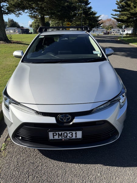 2022 Toyota Corolla GX 1.8 Hybrid FWD Automatic... image 2