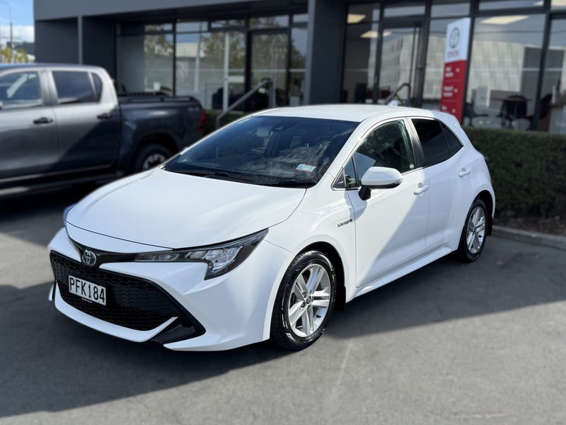 2022 Toyota Corolla GX 1.8 Hybrid, Hatchback image 3