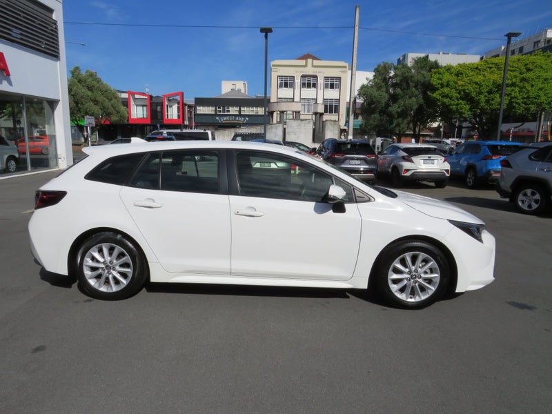 2022 Toyota Corolla GX 1.8P CVT image 3