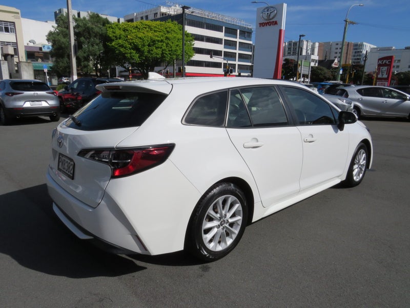 2022 Toyota Corolla GX 1.8P CVT image 4