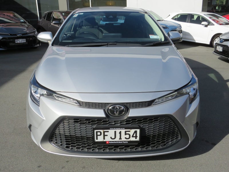 2022 Toyota Corolla GX 1.8P CVT FWD Wagon image 2