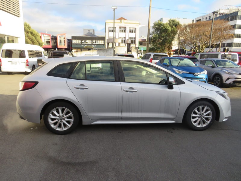 2022 Toyota Corolla GX 1.8P CVT Wagon image 3