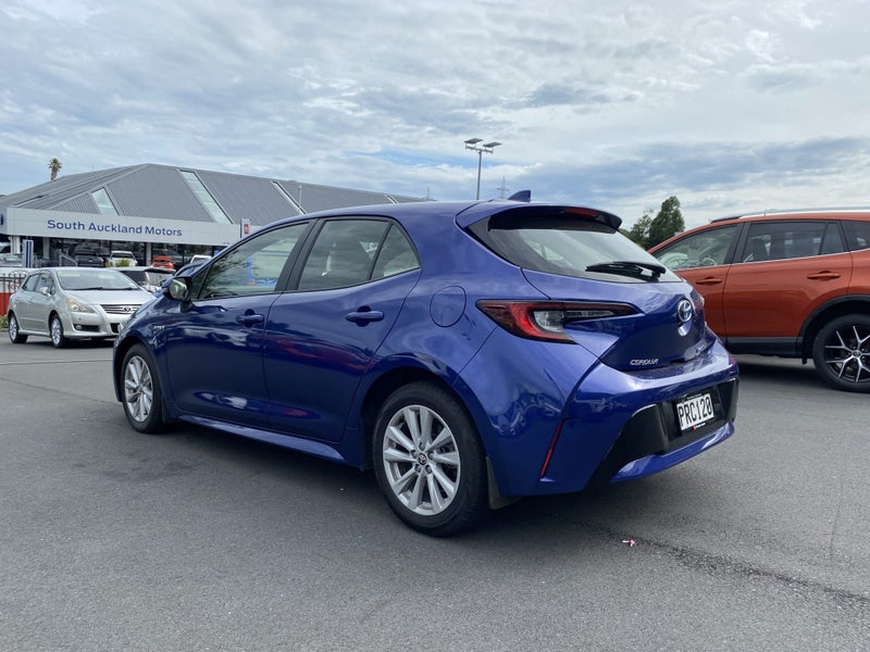 2022 Toyota Corolla GX 1.8P HEYBRID Hatchback image 4