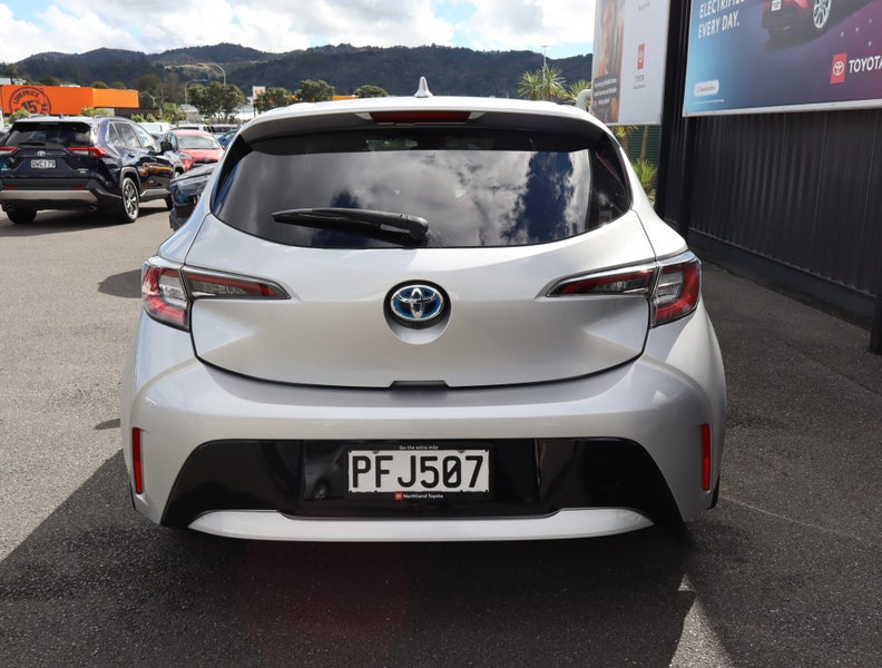 2022 Toyota Corolla GX 1.8P HV CVT FWD HB/5D/5S image 3