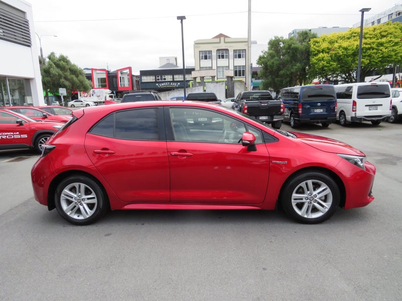 2022 Toyota Corolla GX 1.8P HV CVT FWD HYBRID image 3