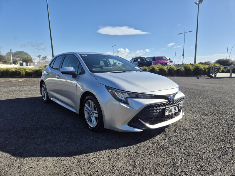 2022 Toyota Corolla GX 1.8P Hybrid image 3