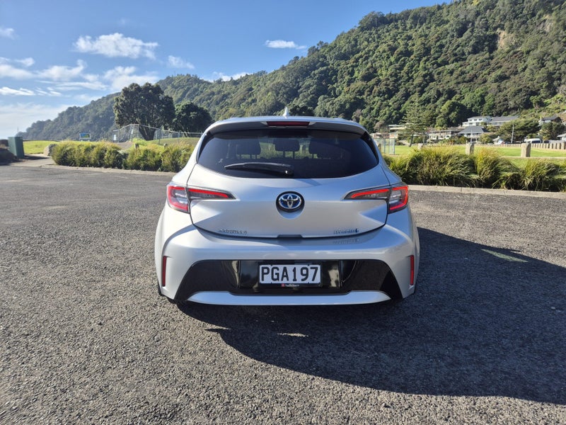 2022 Toyota Corolla GX 1.8P Hybrid image 5