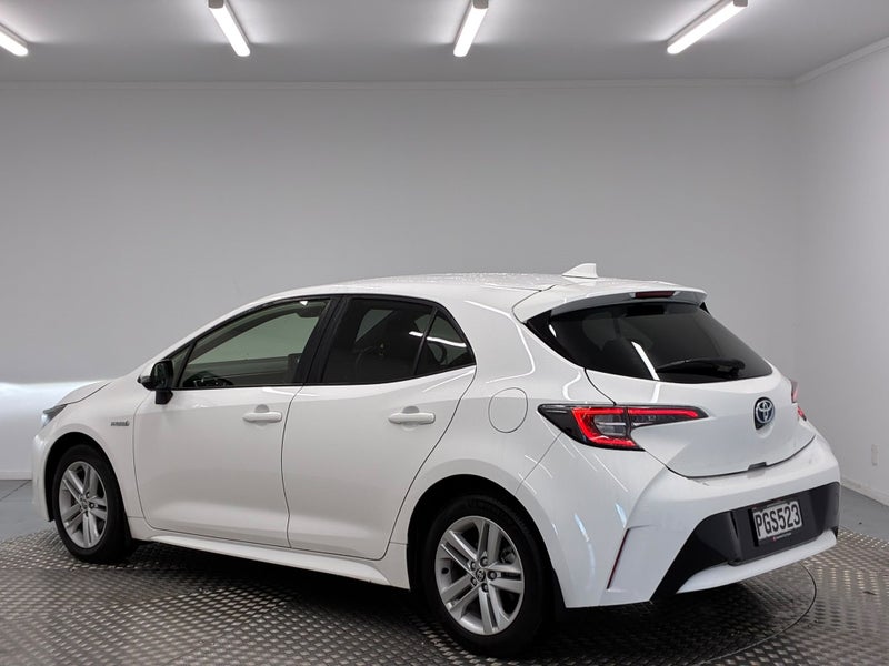 2022 Toyota Corolla GX 1.8P Hybrid image 5