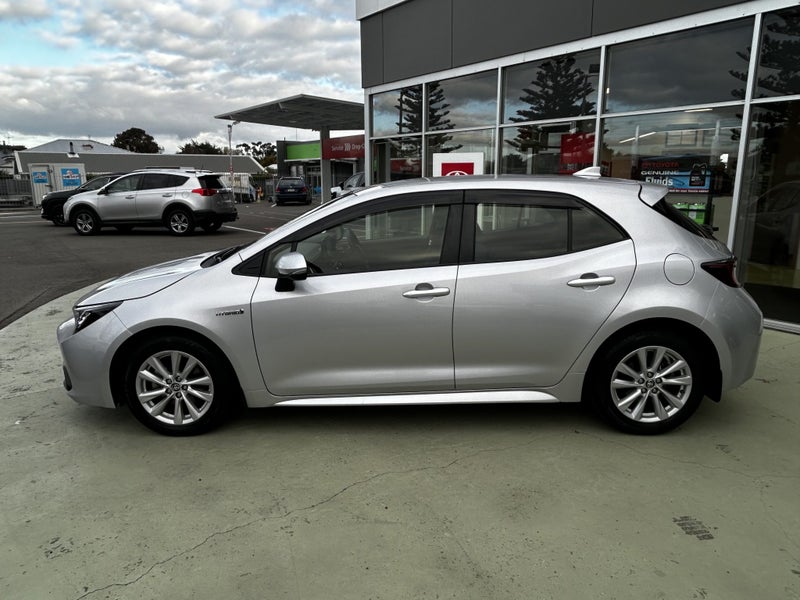 2022 Toyota Corolla GX 1.8P Hybrid FWD Automati... image 5