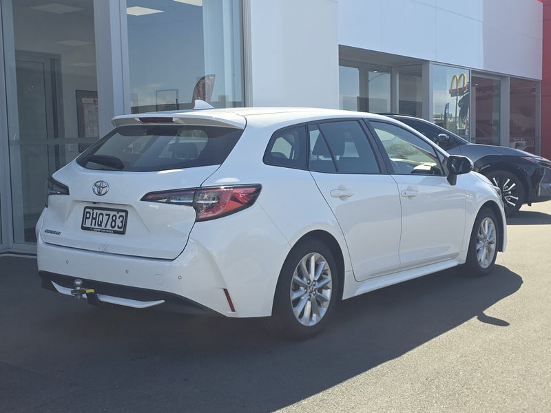 2022 Toyota Corolla GX 1.8P Wagon Auto image 3