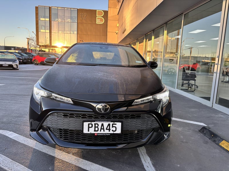 2022 Toyota Corolla GX 2.0 PETROL ECONOMICAL HATCH image 4