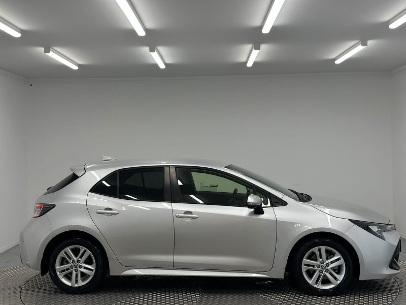 2022 Toyota Corolla GX 2.0P image 2