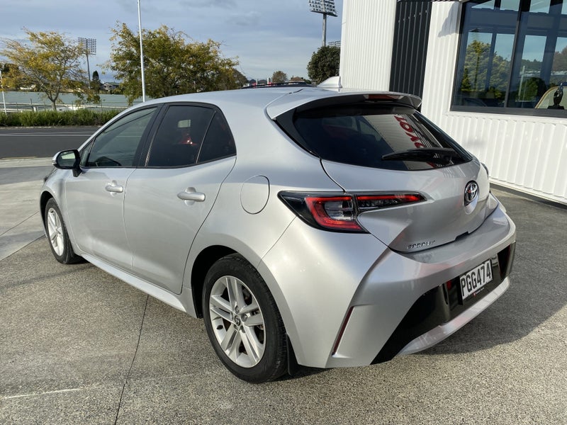 2022 Toyota Corolla GX 2.0P Hatchback image 3