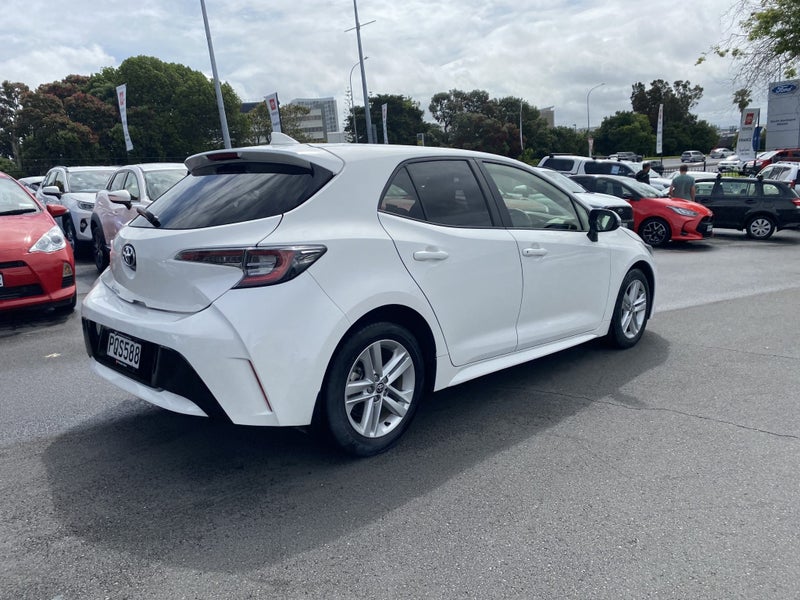 2022 Toyota Corolla GX 2.0P HATCHBACK image 2