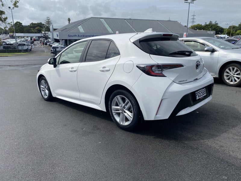 2022 Toyota Corolla GX 2.0P HATCHBACK image 4