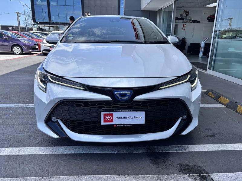 2022 Toyota Corolla Sport 1.8 Hybrid G 50 Milli... image 4