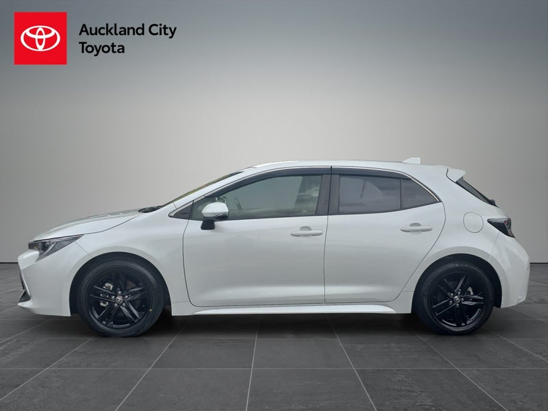 2022 Toyota Corolla Sport 1.8 Hybrid G Style Pa... image 4