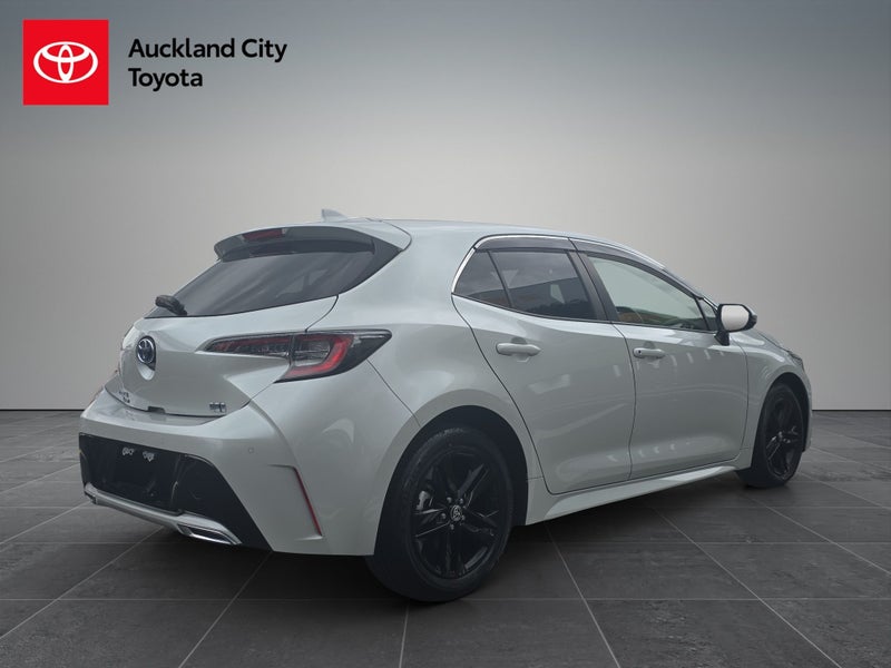 2022 Toyota Corolla Sport 1.8 Hybrid G Style Pa... image 5