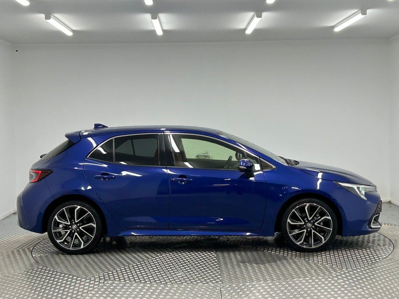 2022 Toyota Corolla Sport 1.8 Hybrid GZ image 2