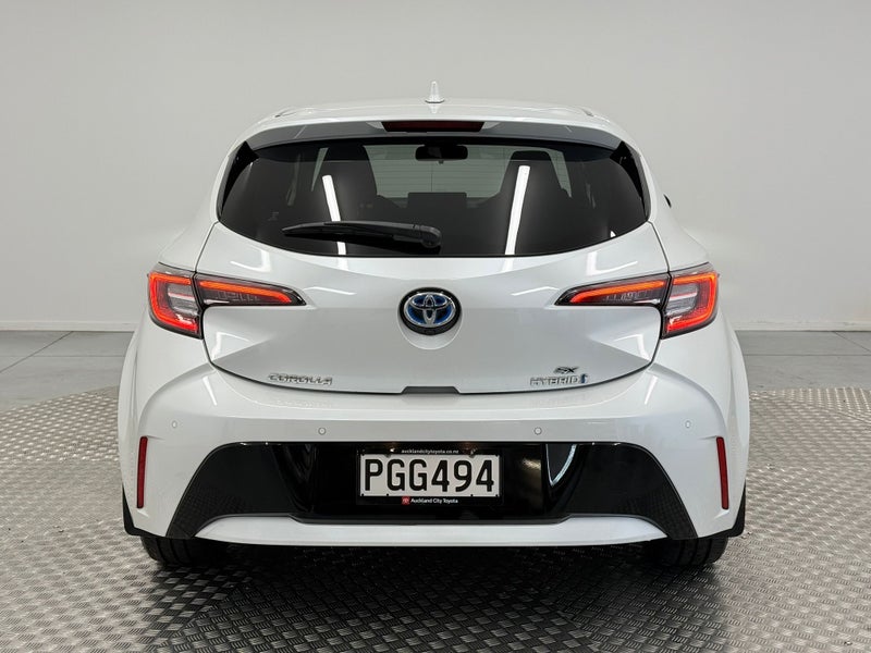 2022 Toyota Corolla SX 1.8P Hybrid image 4
