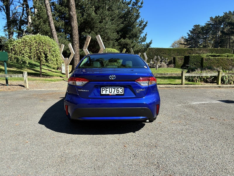 2022 Toyota Corolla SX Hybrid image 4