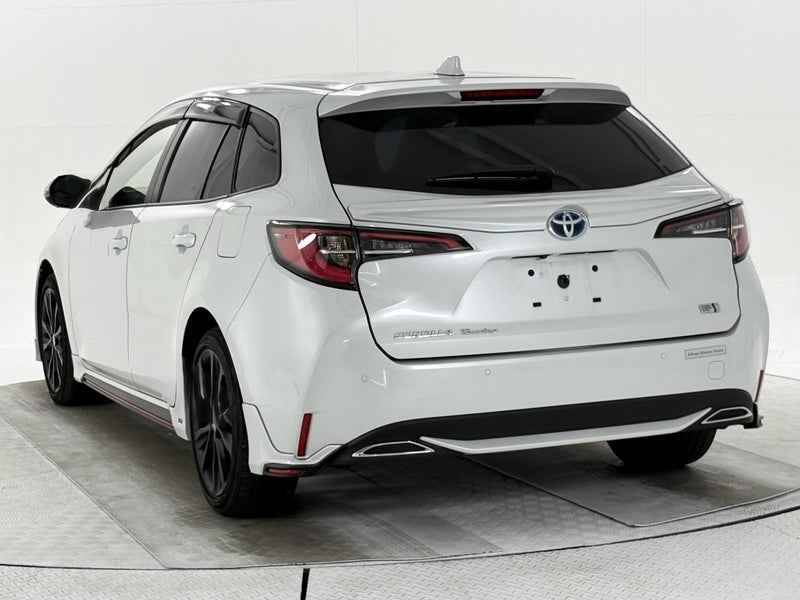 2022 Toyota Corolla Touring 1.8 HV WxB 50 Milli... image 4