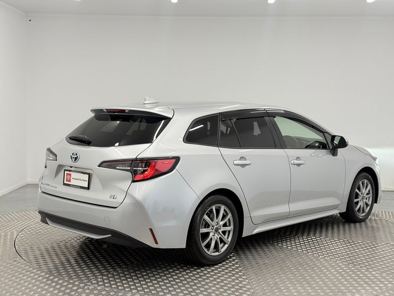 2022 Toyota Corolla Touring 1.8 Hybrid G 4WD image 3