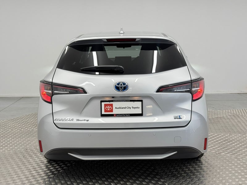 2022 Toyota Corolla Touring 1.8 Hybrid G 4WD image 4