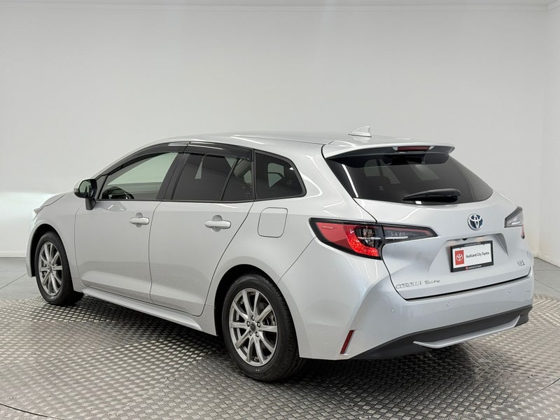 2022 Toyota Corolla Touring 1.8 Hybrid G 4WD image 5