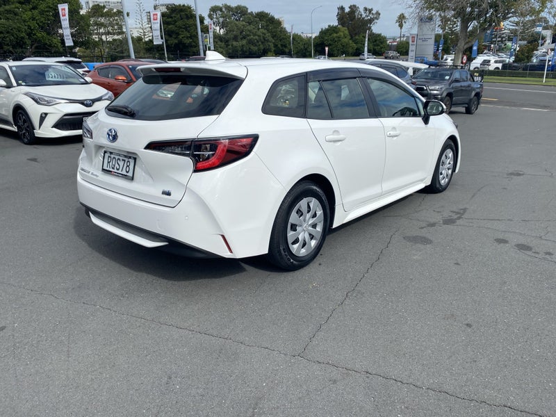 2022 Toyota Corolla Touring 1.8 Hybrid G X 5 Dr... image 2