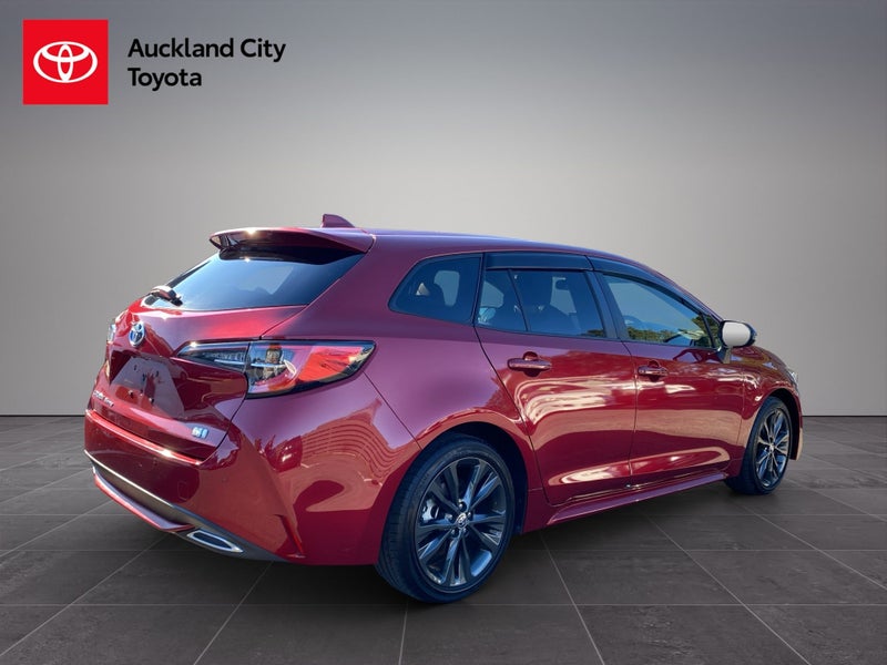 2022 Toyota Corolla Touring 1.8 Hybrid WxB 5 Dr... image 3