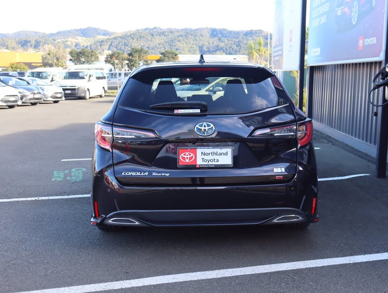 2022 Toyota Corolla Touring 1.8 Hybrid WxB 5 Dr... image 3