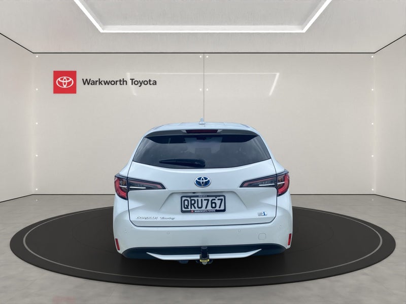 2022 Toyota Corolla Touring image 4