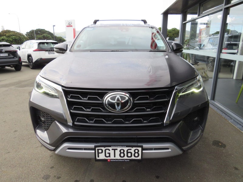 2022 Toyota Fortuner GXL 2.8DT image 3