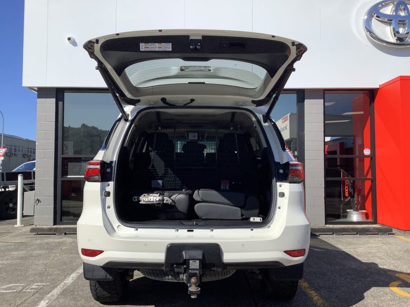 2022 Toyota Fortuner GXL 2.8DT 6AT 4WD WAGON image 5