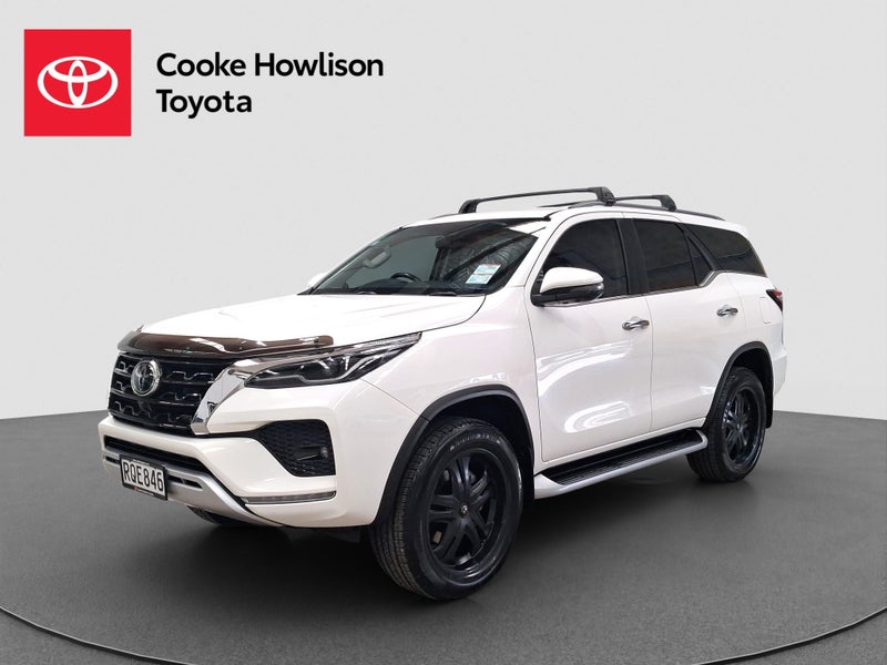 2022 Toyota Fortuner Limited 2.8DT 4WD image 3
