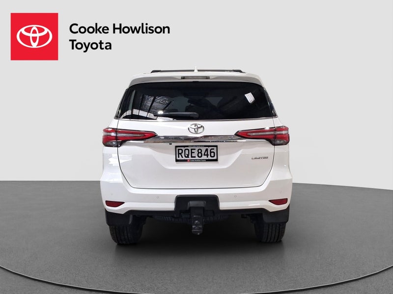 2022 Toyota Fortuner Limited 2.8DT 4WD image 5