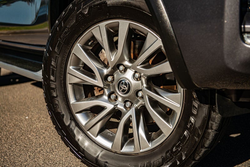 2022 Toyota Fortuner Limited 2.8DT 4WD image 4