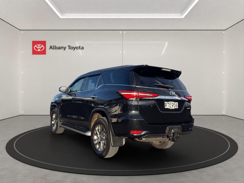 2022 Toyota Fortuner Limited 2.8DT 6AT 4WD WG/5... image 5
