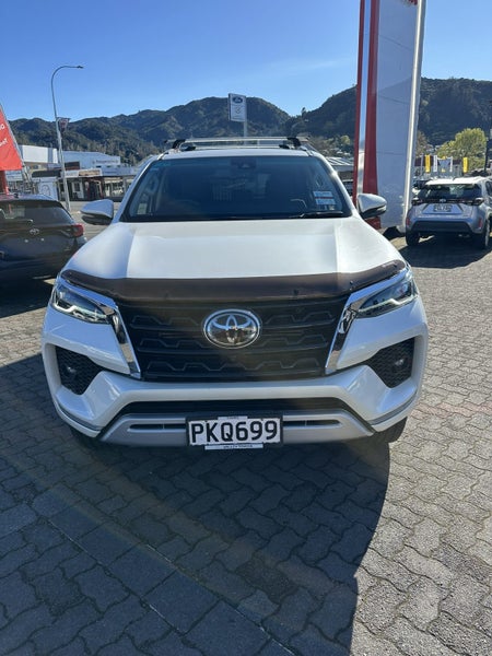 2022 Toyota Fortuner Limited 2.8DT 6AT 4WD WG/5... image 2