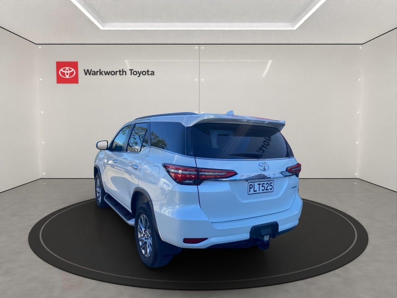 2022 Toyota Fortuner Limited 2.8DT 6AT 4WD WG/5... image 3