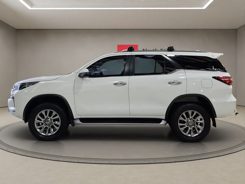2022 Toyota Fortuner Limited 2.8L Diesel Turbo... image 4