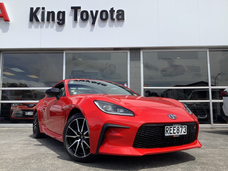 2022 Toyota GR86 2.4P SZ 2 Dr Coupe Manual image 1