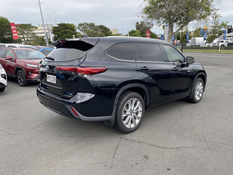 2022 Toyota Highlander 7 Seater Limited ZR 2.5P... image 2
