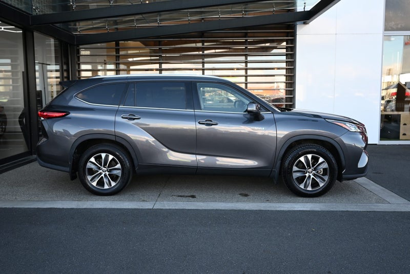 2022 Toyota Highlander Limited 2.5 Petrol Hybri... image 5