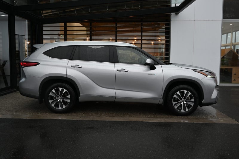 2022 Toyota Highlander Limited 2.5 Petrol Hybri... image 5