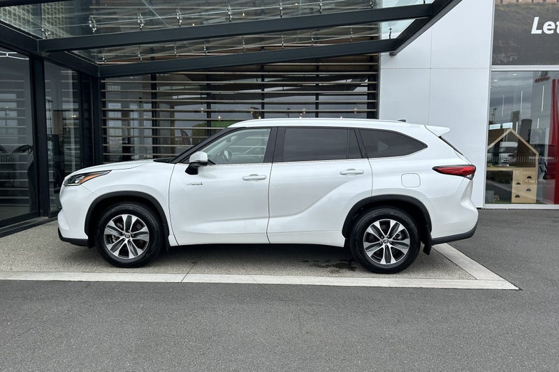 2022 Toyota Highlander Limited 2.5 Petrol Hybri... image 3